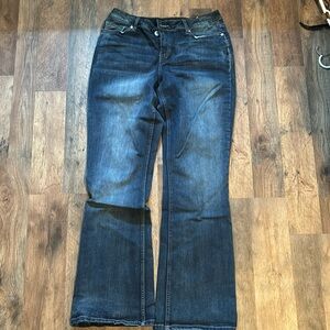 Maurices Flare Jeans 11/12 Stretch